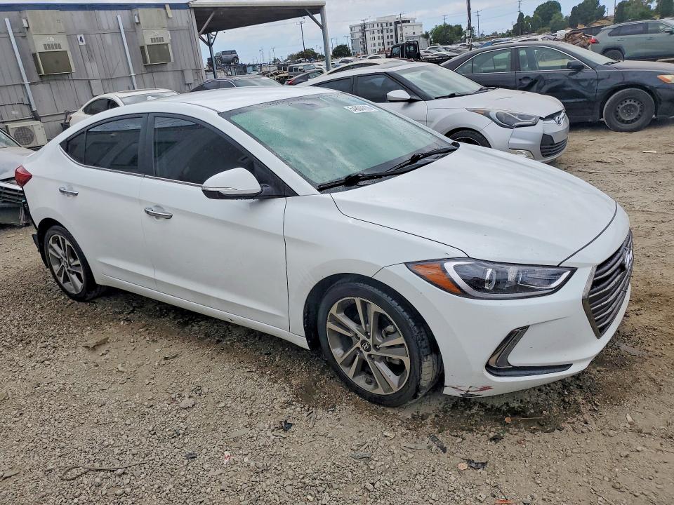 54804416 :رقم المزاد ، 5NPD84LF8HH161874 vin ، 2017 Hyundai Elantra مزاد بيع