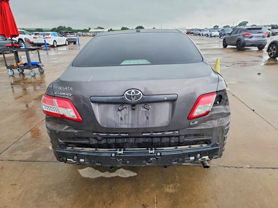 54678556 :رقم المزاد ، 4T4BF3EK4BR144554 vin ، 2011 Toyota Camry مزاد بيع