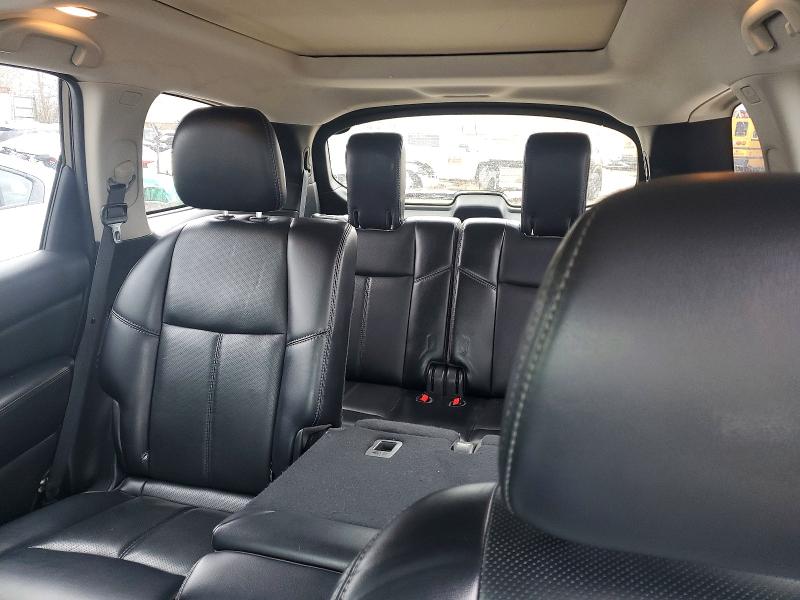 Продажа на аукционе авто 2017 Nissan Pathfinder, vin: 5N1DR2MM4HC671631, номер лота: 52866416