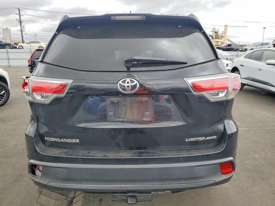 Продаж на аукціоні авто 2015 Toyota Highlander, vin: 5TDDKRFH3FS112424, номер лоту: 55002056