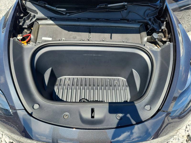 53758786 :رقم المزاد ، 7SAYGDEE0SF298910 vin ، 2025 Tesla Model Y مزاد بيع