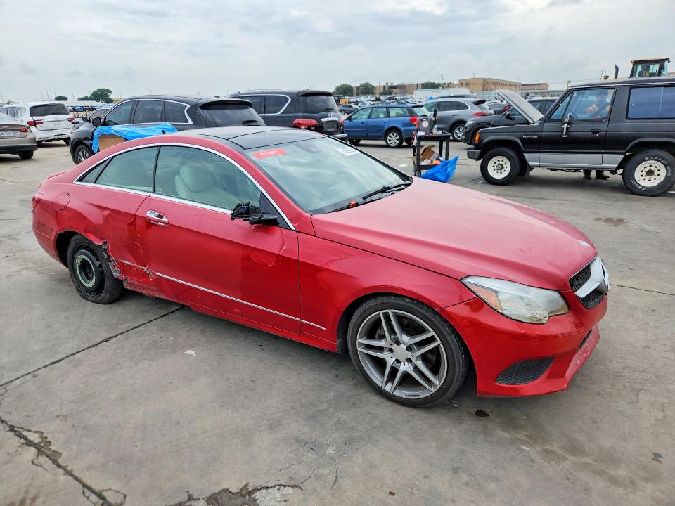 54595236 :رقم المزاد ، WDDKJ5KB0EF235140 vin ، 2014 Mercedes-benz E مزاد بيع
