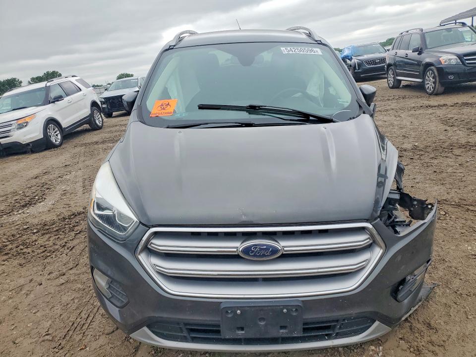 54250596 :رقم المزاد ، 1FMCU9JD4HUB52550 vin ، 2017 Ford Escape مزاد بيع