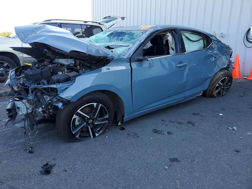 2025 Nissan Sentra მანქანა იყიდება აუქციონზე, vin: 3N1AB8CV9SY225680, აუქციონის ნომერი: 52213336