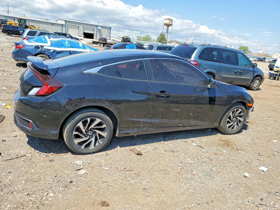 53033256 :رقم المزاد ، 2HGFC4B55JH301475 vin ، 2018 Honda Civic مزاد بيع