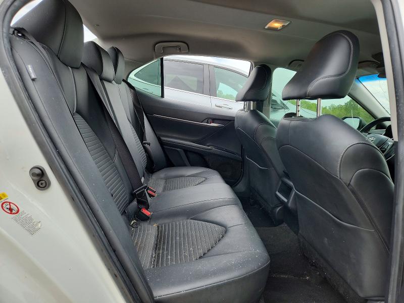 52268416 :رقم المزاد ، JTNB11HK4J3005800 vin ، 2018 Toyota Camry مزاد بيع