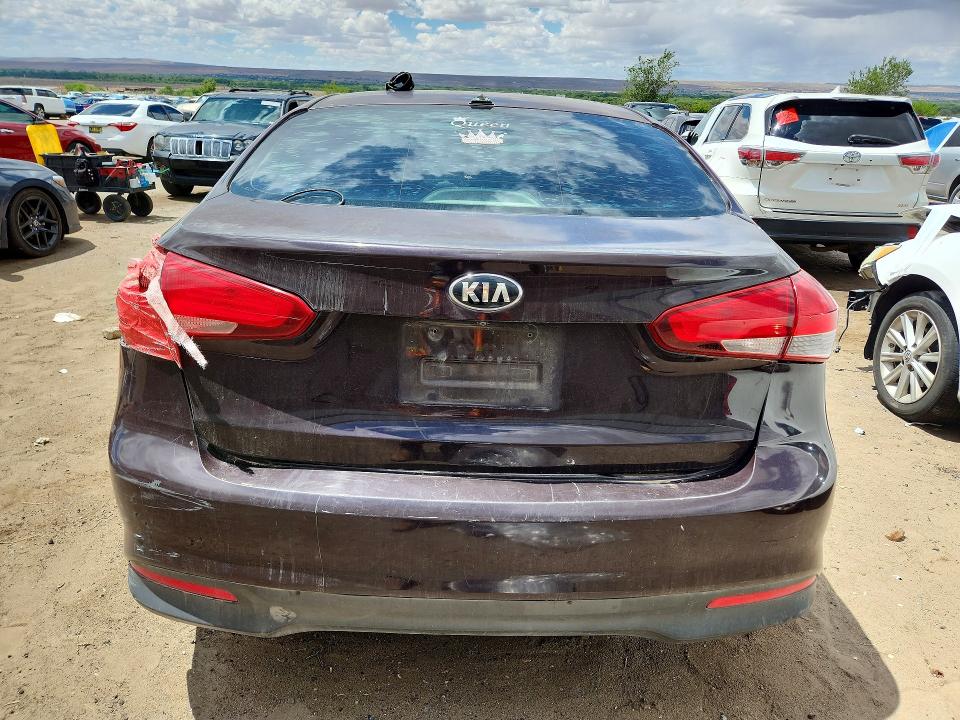 2018 Kia Forte მანქანა იყიდება აუქციონზე, vin: 3KPFL4A7XJE166409, აუქციონის ნომერი: 52703556