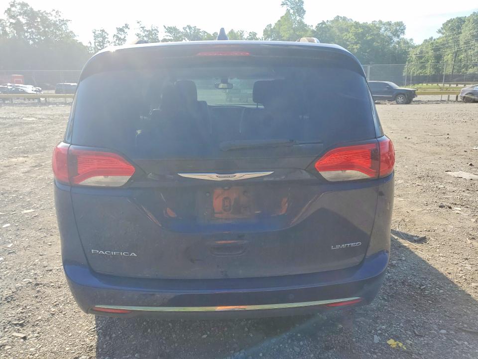 53723646 :رقم المزاد ، 2C4RC1GG2HR571806 vin ، 2017 Chrysler Pacifica مزاد بيع