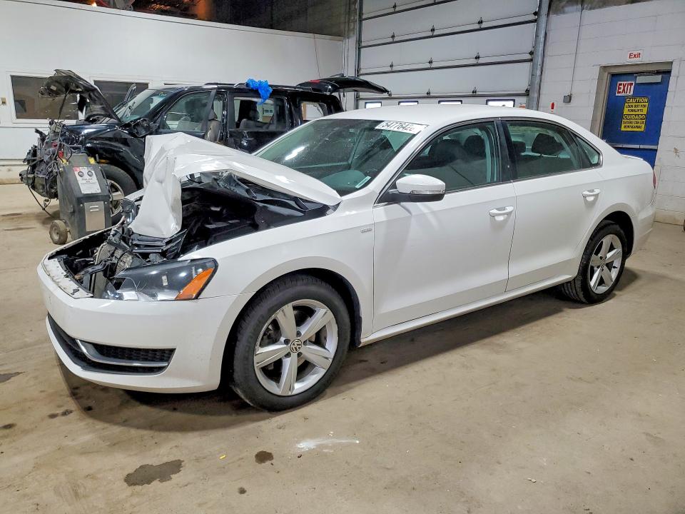 54776426 :رقم المزاد ، 1VWAS7A3XEC039844 vin ، 2014 Volkswagen Passat مزاد بيع