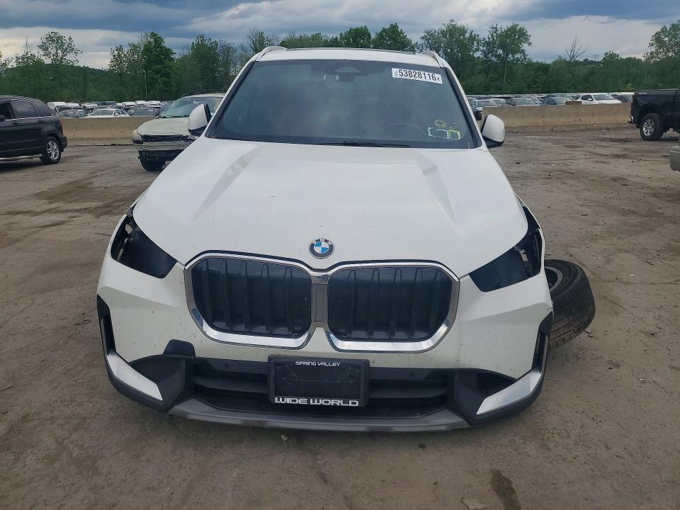 53828116 :رقم المزاد ، WBX73EF0XP5X28290 vin ، 2023 Bmw X1 مزاد بيع