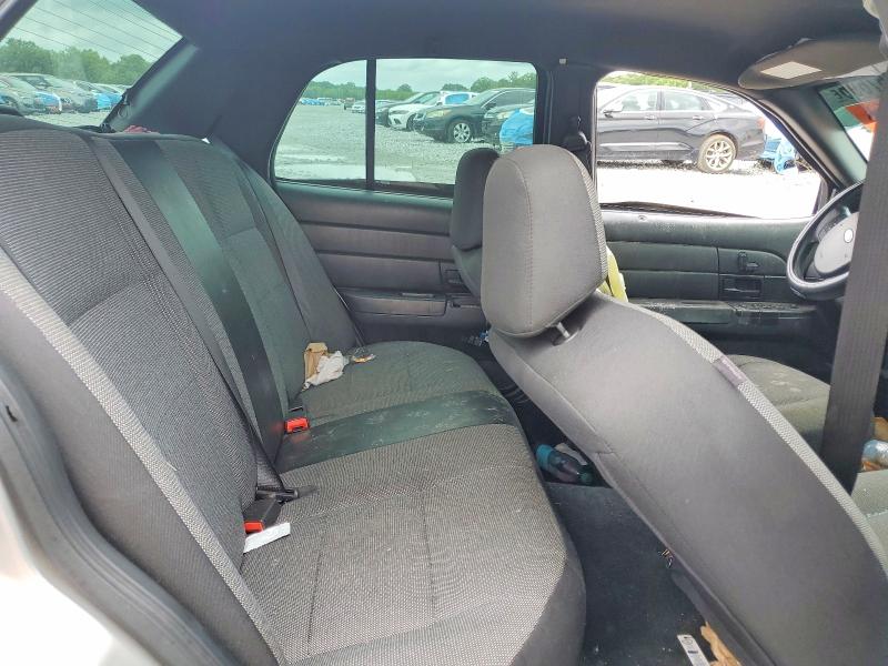 55057696 :رقم المزاد ، 2FAHP71V28X102243 vin ، 2008 Ford Crown Victoria مزاد بيع