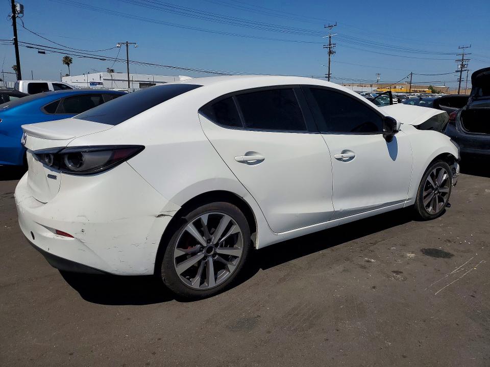 54538666 :رقم المزاد ، JM1BM1X70G1281260 vin ، 2016 Mazda 3 مزاد بيع