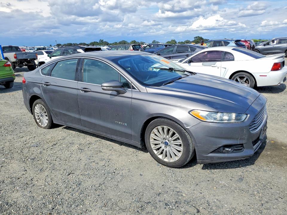 55211686 :رقم المزاد ، 3FA6P0LU7DR379059 vin ، 2013 Ford Fusion مزاد بيع