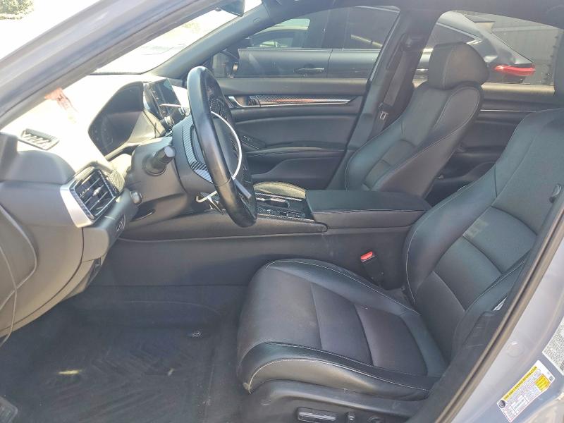 53661626 :رقم المزاد ، 1HGCV1F32MA117666 vin ، 2021 Honda Accord مزاد بيع