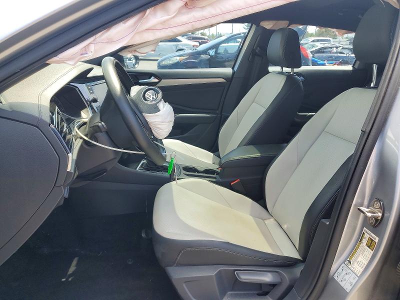Продажа на аукционе авто 2020 Volkswagen Jetta, vin: 3VWCB7BU8LM065127, номер лота: 52161626