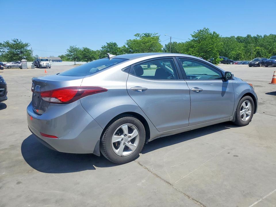 Продаж на аукціоні авто 2015 Hyundai Elantra, vin: KMHDH4AE3FU311124, номер лоту: 53089456