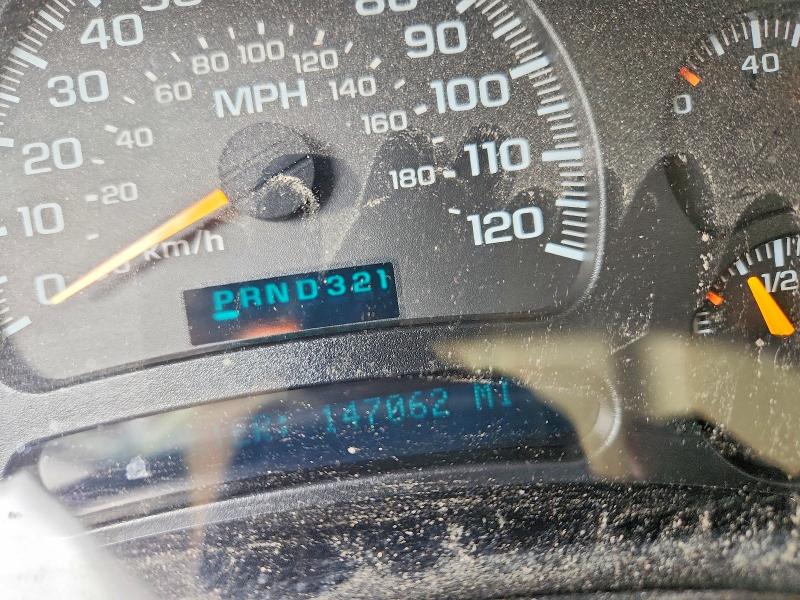 2004 Chevrolet Silverado მანქანა იყიდება აუქციონზე, vin: 2GCEK19T141285353, აუქციონის ნომერი: 53740076