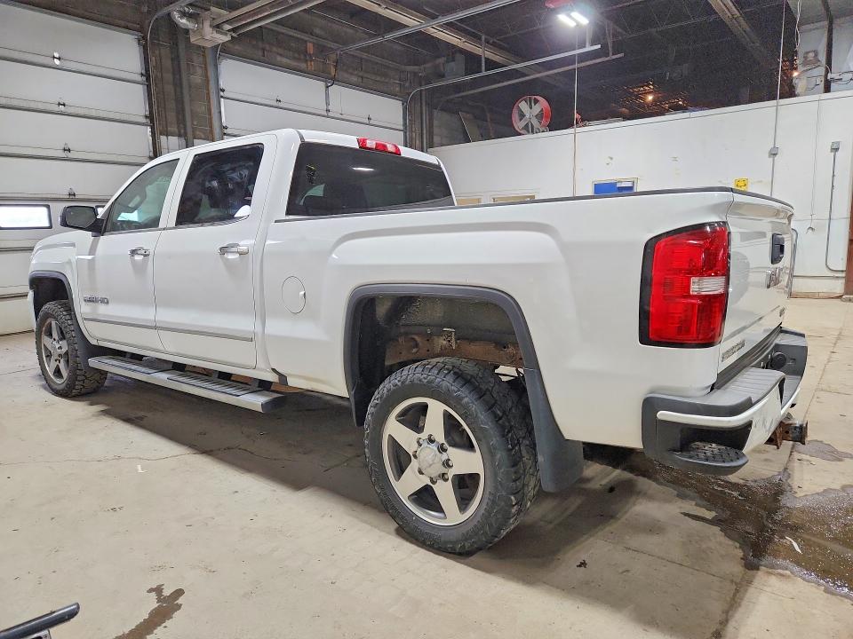 52832646 :رقم المزاد ، 1GT12TE82GF162900 vin ، 2016 Gmc Sierra مزاد بيع