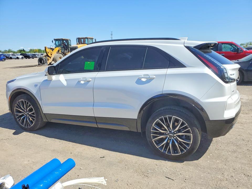 54646606 :رقم المزاد ، 1GYFZFR45RF177043 vin ، 2024 Cadillac Xt4 مزاد بيع