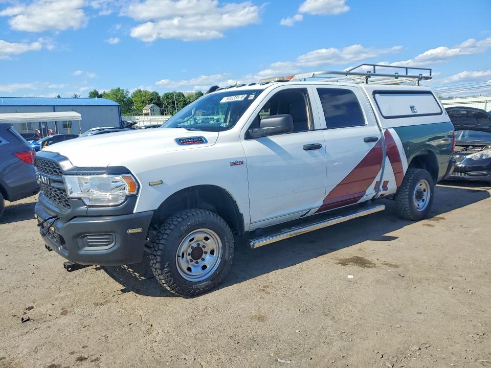 53033576 :رقم المزاد ، 3C6UR5CJ2LG229330 vin ، 2020 Ram 2500 مزاد بيع