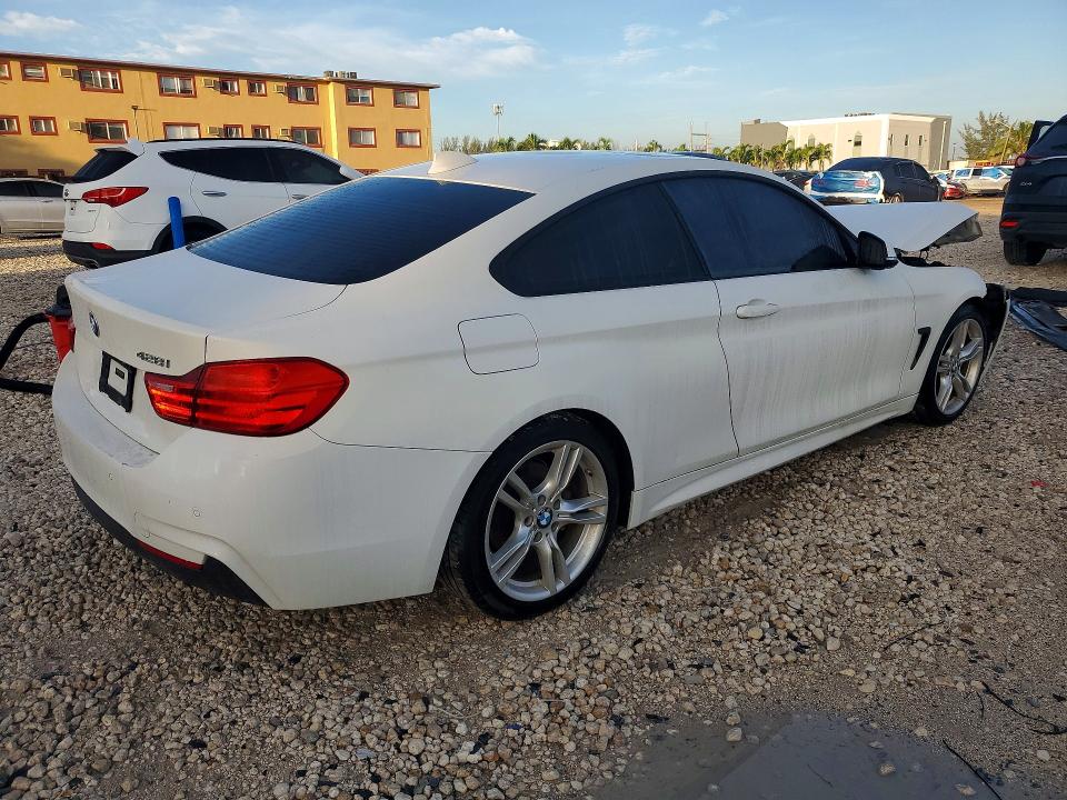 55368726 :رقم المزاد ، WBA3N3C57FK232452 vin ، 2015 Bmw 428 مزاد بيع