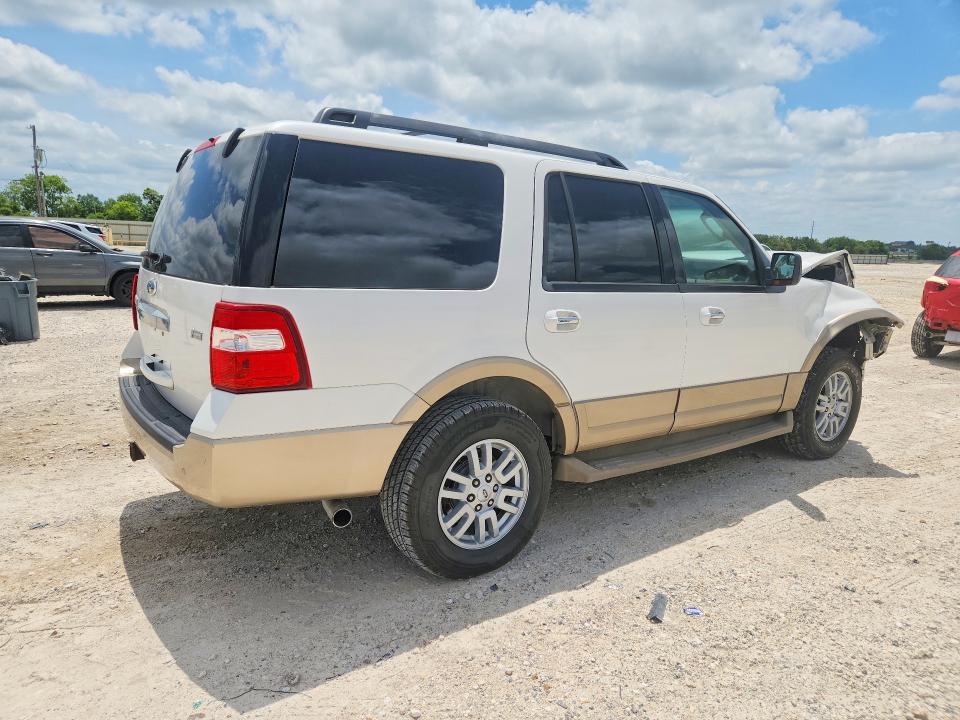 51961146 :رقم المزاد ، 1FMJU1H50CEF02833 vin ، 2012 Ford Expedition مزاد بيع