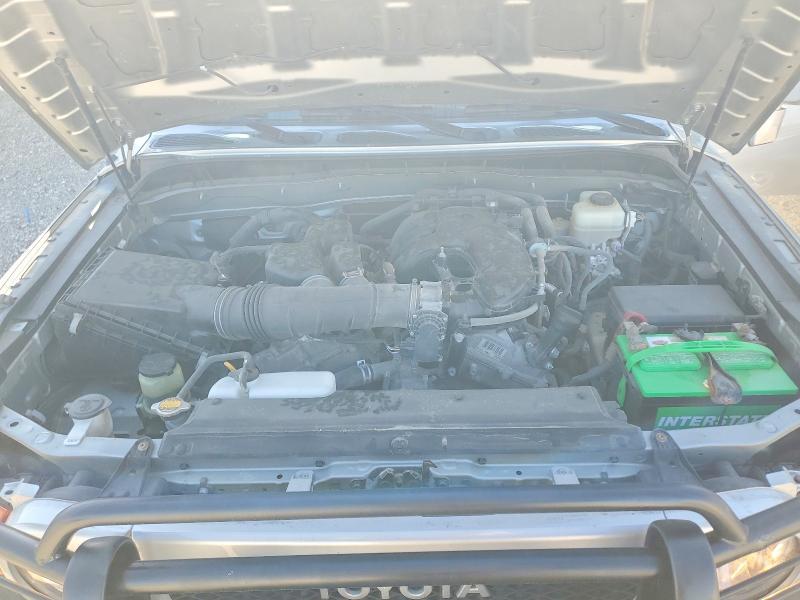 52706246 :رقم المزاد ، JTEBU4BF2BK112078 vin ، 2011 Toyota Fj Cruiser مزاد بيع
