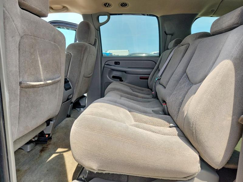 Продажа на аукционе авто 2005 Chevrolet Suburban, vin: 3GNEC16Z45G242938, номер лота: 53357966