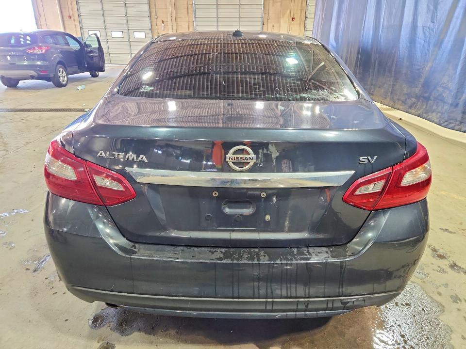 52759176 :رقم المزاد ، 1N4AL3APXJC122430 vin ، 2018 Nissan Altima مزاد بيع