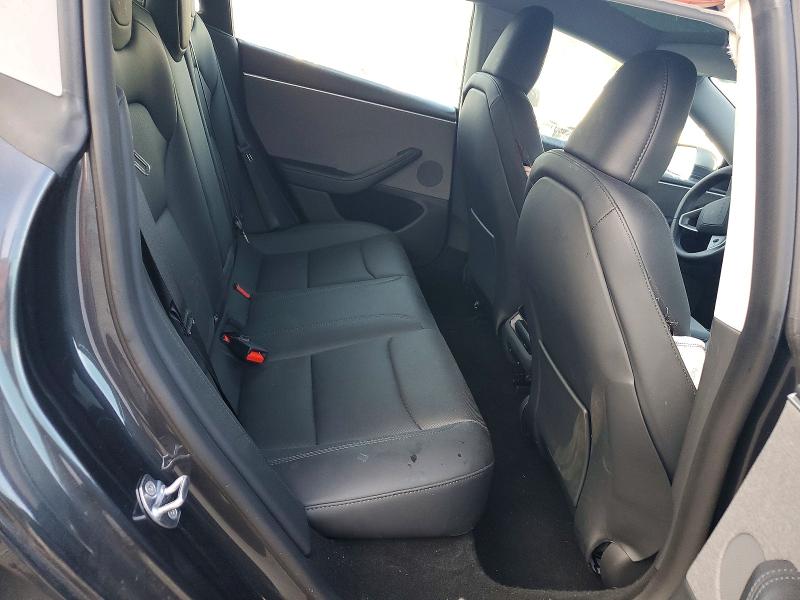 52872396 :رقم المزاد ، 5YJ3E1EA7SF030493 vin ، 2025 Tesla Model 3 مزاد بيع