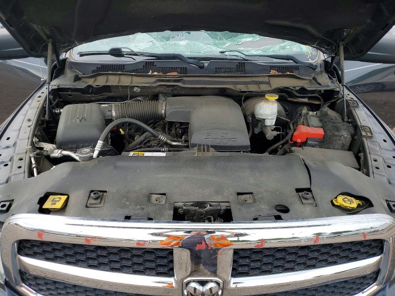 52823096 :رقم المزاد ، 1C6RR7FG3KS640261 vin ، 2019 Ram 1500 Classic مزاد بيع