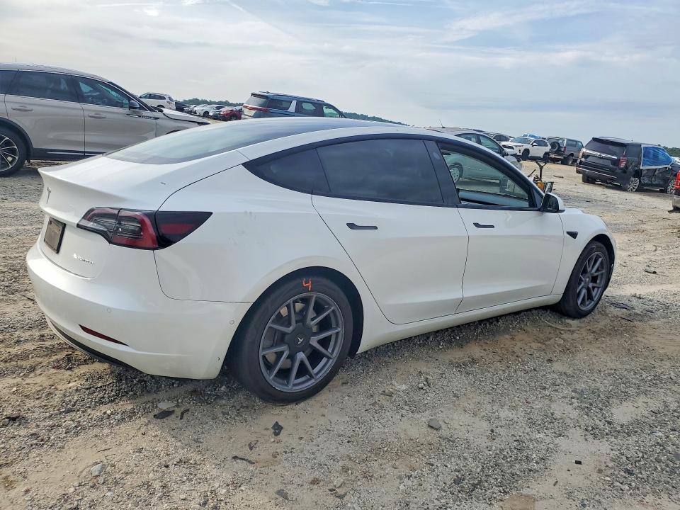 Продажа на аукционе авто 2022 Tesla Model 3, vin: 5YJ3E1EB7NF328670, номер лота: 55183546