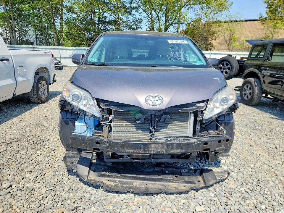 Aukcja sprzedaży 2017 Toyota Sienna, vin: 5TDJZ3DC8HS173015, numer aukcji: 53782496