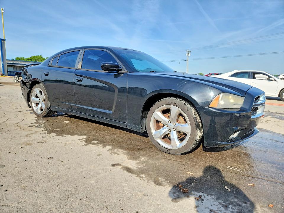 Продажа на аукционе авто 2013 Dodge Charger, vin: 2C3CDXHG9DH667621, номер лота: 52018406