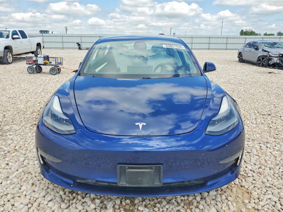 2021 Tesla Model 3 მანქანა იყიდება აუქციონზე, vin: 5YJ3E1EB8MF961001, აუქციონის ნომერი: 53027936