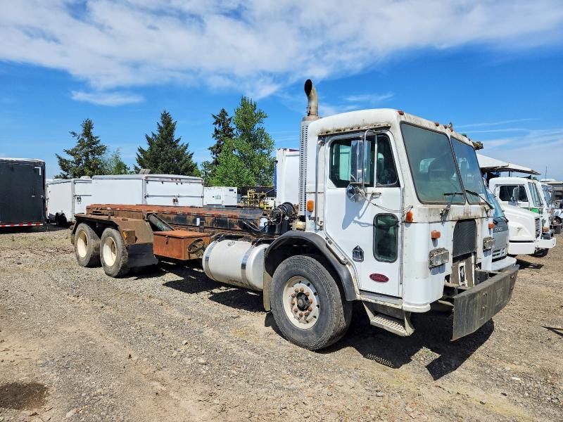 2001 Peterbilt 320 მანქანა იყიდება აუქციონზე, vin: 1NPZL09X41D712996, აუქციონის ნომერი: 48530226