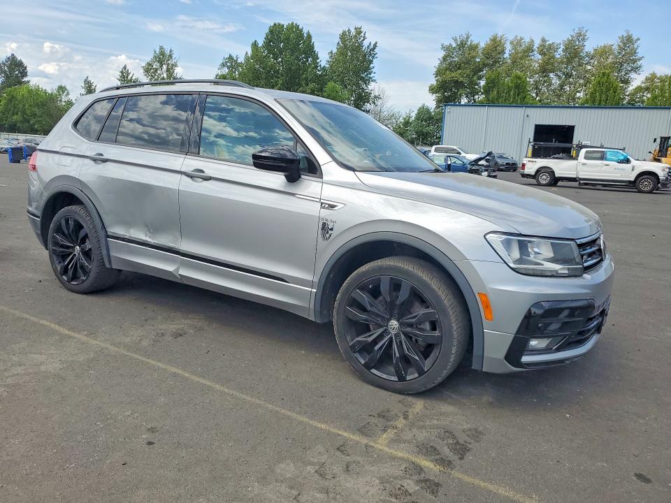 53171146 :رقم المزاد ، 3VV2B7AX8LM106531 vin ، 2020 Volkswagen Tiguan مزاد بيع