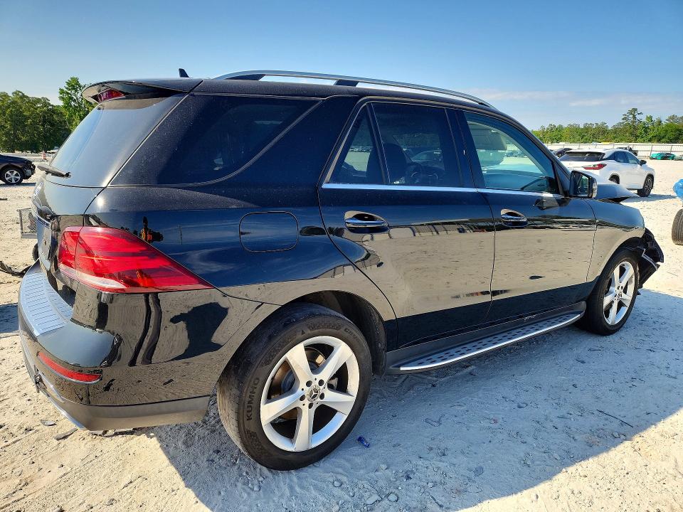 53456776 :رقم المزاد ، 4JGDA5JB5JB021133 vin ، 2018 Mercedes-benz Gle مزاد بيع