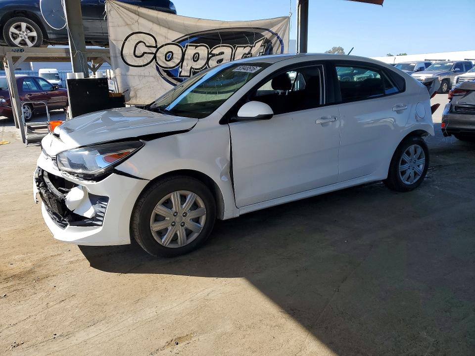 2021 Kia Rio მანქანა იყიდება აუქციონზე, vin: 3KPA24AD8ME364459, აუქციონის ნომერი: 53948516