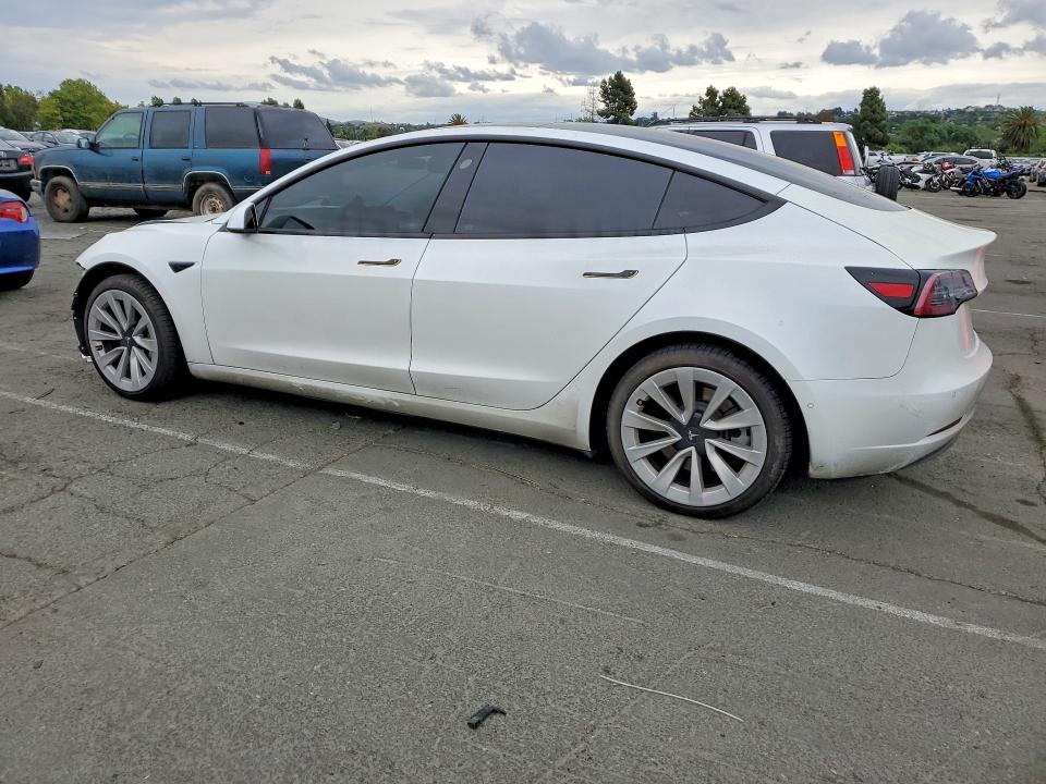 Продажа на аукционе авто 2021 Tesla Model 3, vin: 5YJ3E1EB2MF870547, номер лота: 52217736