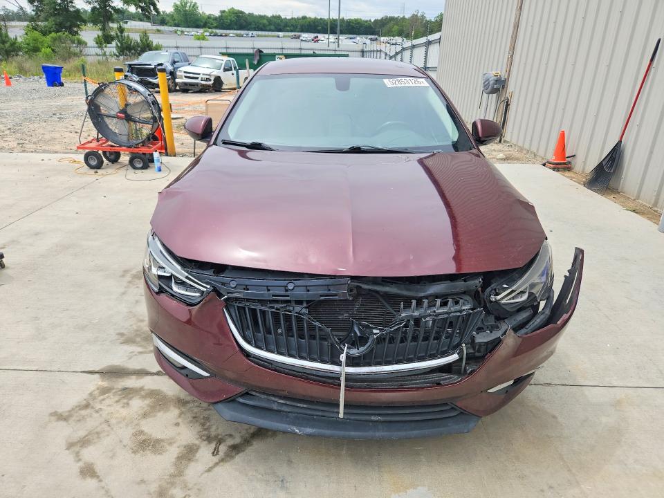 52853126 :رقم المزاد ، W04GP6SX4J1158774 vin ، 2018 Buick Regal مزاد بيع