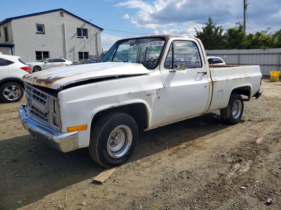1985 Chevrolet C10 მანქანა იყიდება აუქციონზე, vin: 1GCCC14N0FF378082, აუქციონის ნომერი: 55395766