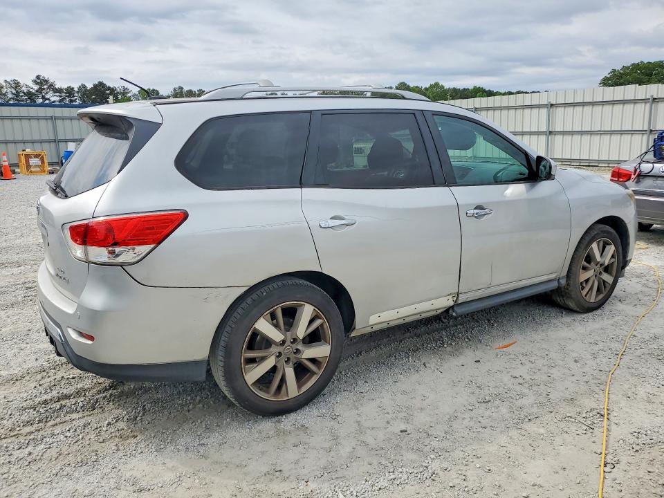 53398196 :رقم المزاد ، 5N1AR2MM1DC685550 vin ، 2013 Nissan Pathfinder مزاد بيع