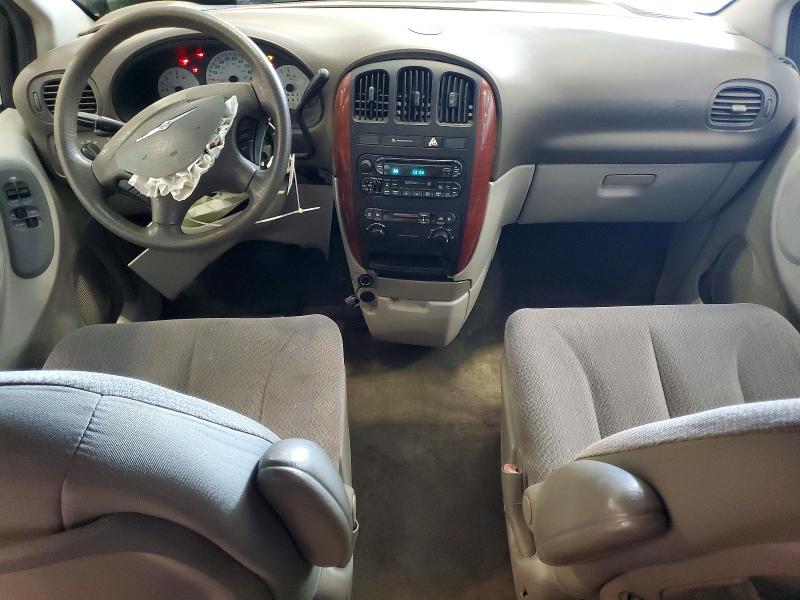 2006 Chrysler Town & Country მანქანა იყიდება აუქციონზე, vin: 1A4GP45R66B590074, აუქციონის ნომერი: 51704976
