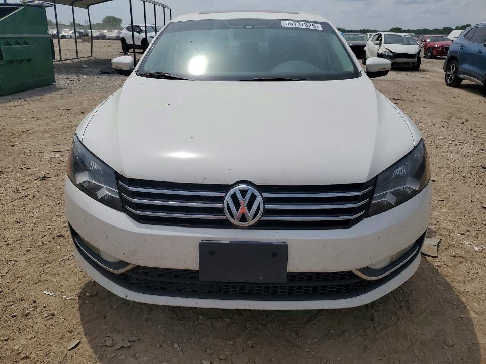 Aukcja sprzedaży 2015 Volkswagen Passat, vin: 1VWBS7A3XFC032981, numer aukcji: 55137326