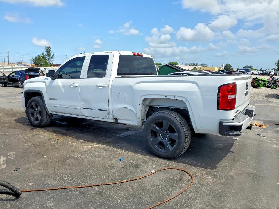 54881536 :رقم المزاد ، 1GTV2LEC0JZ277460 vin ، 2018 Gmc Sierra مزاد بيع