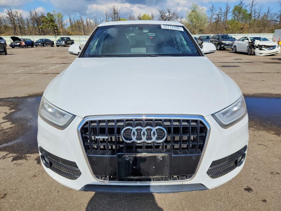2015 Audi Q3 მანქანა იყიდება აუქციონზე, vin: WA1EFCFS4FR012407, აუქციონის ნომერი: 53772096