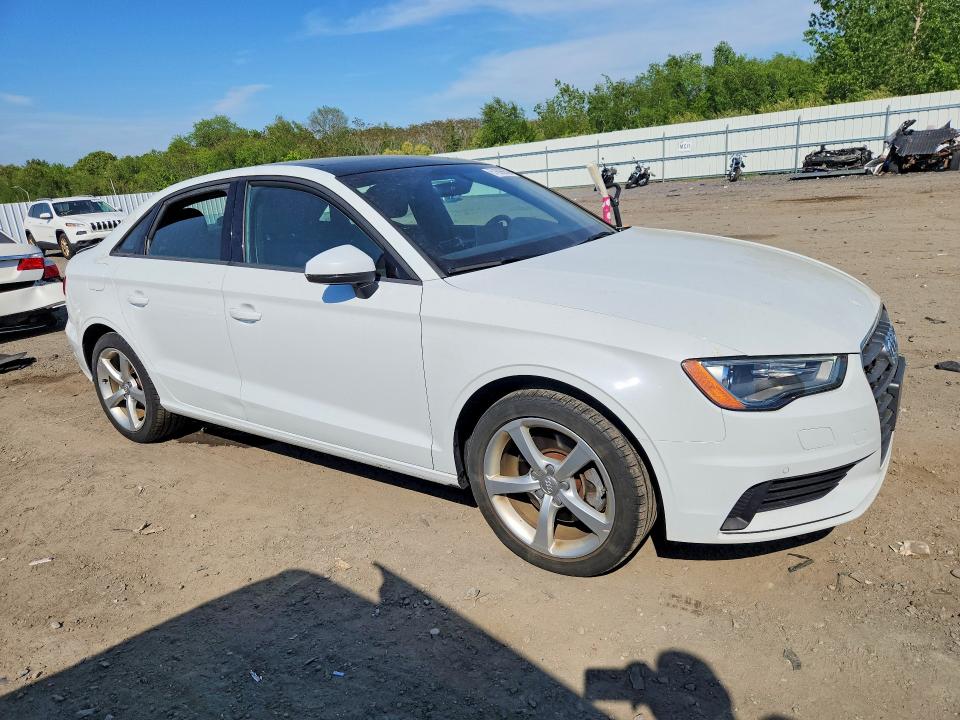 Продаж на аукціоні авто 2016 Audi A3, vin: WAUB8GFF9G1084388, номер лоту: 51699906