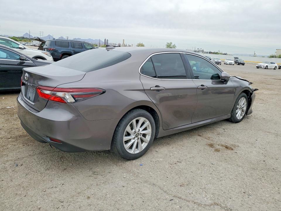 Продажа на аукционе авто 2024 Toyota Camry, vin: 4T1C11AK1RU877601, номер лота: 55164286