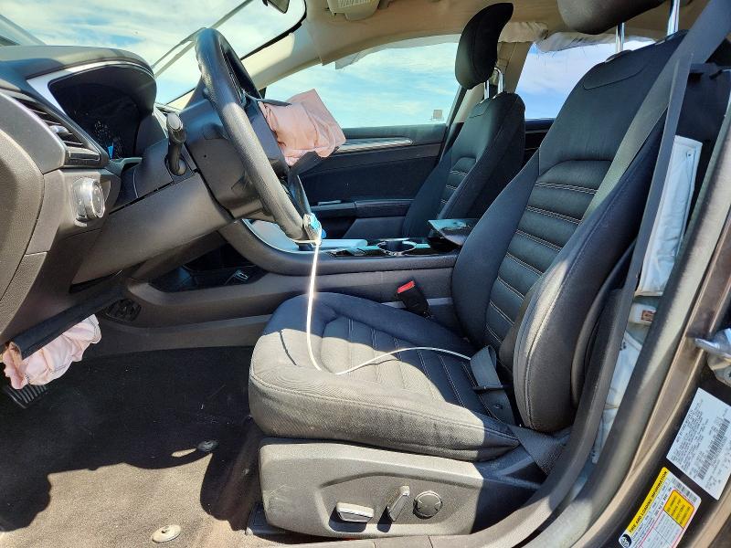 53065886 :رقم المزاد ، 3FA6P0H7XFR105263 vin ، 2015 Ford Fusion مزاد بيع